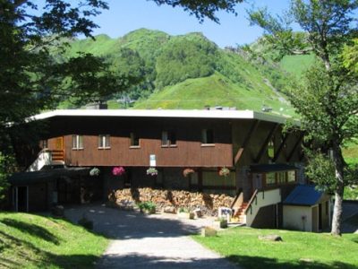 hebergement-scolaire-auberge-grand-volcan